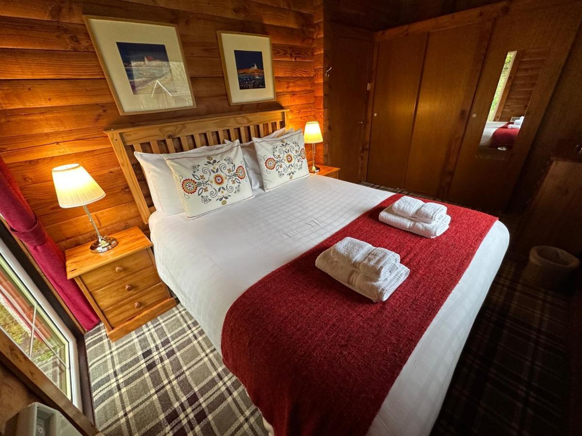 Pucks Glen Lodges, Rashfield, By Dunoon Exterior photo